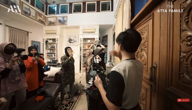 penampakan terkini rumah gen halilintar © YouTube