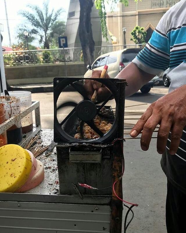 pedagang nggak pernah kehabisan ide © berbagai sumber