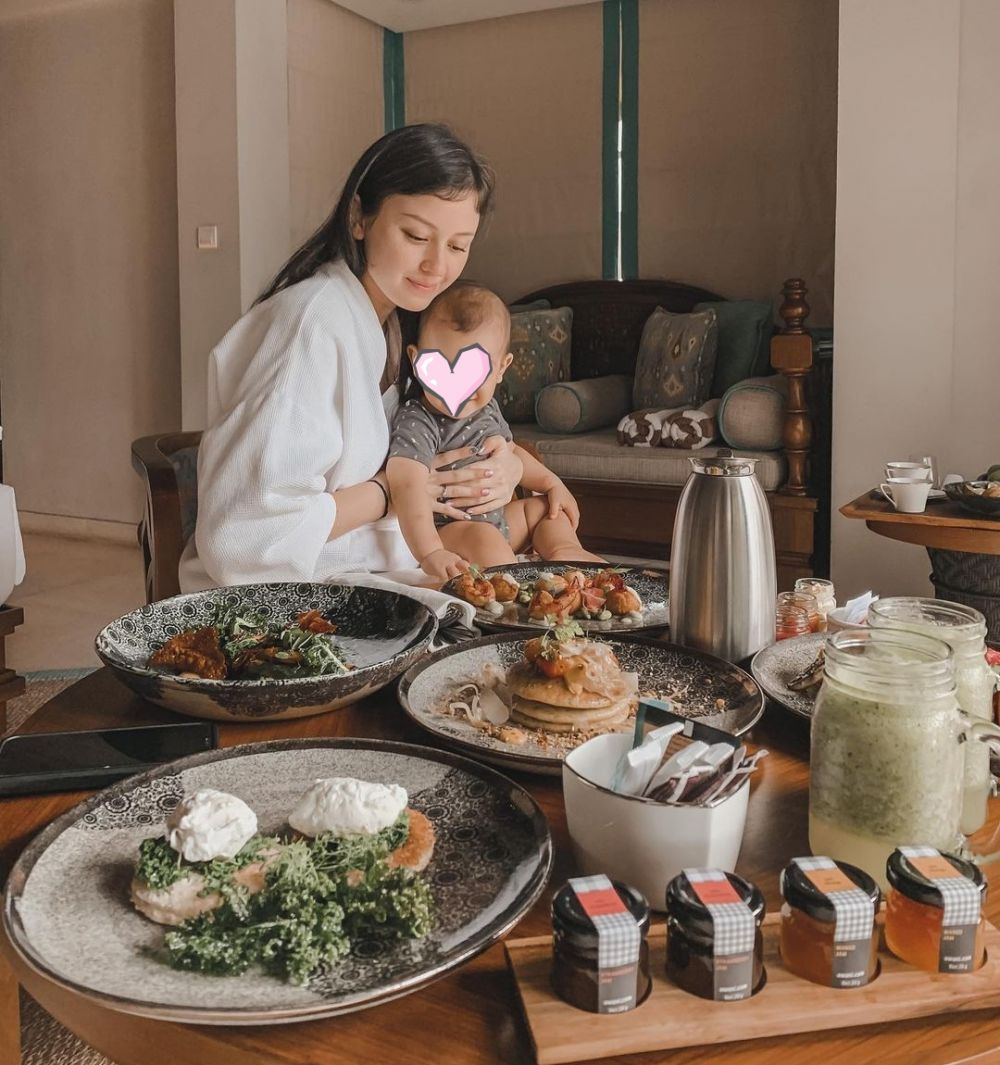 10 Pola makan Kimberly Ryder, badan kembali ideal usai melahirkan