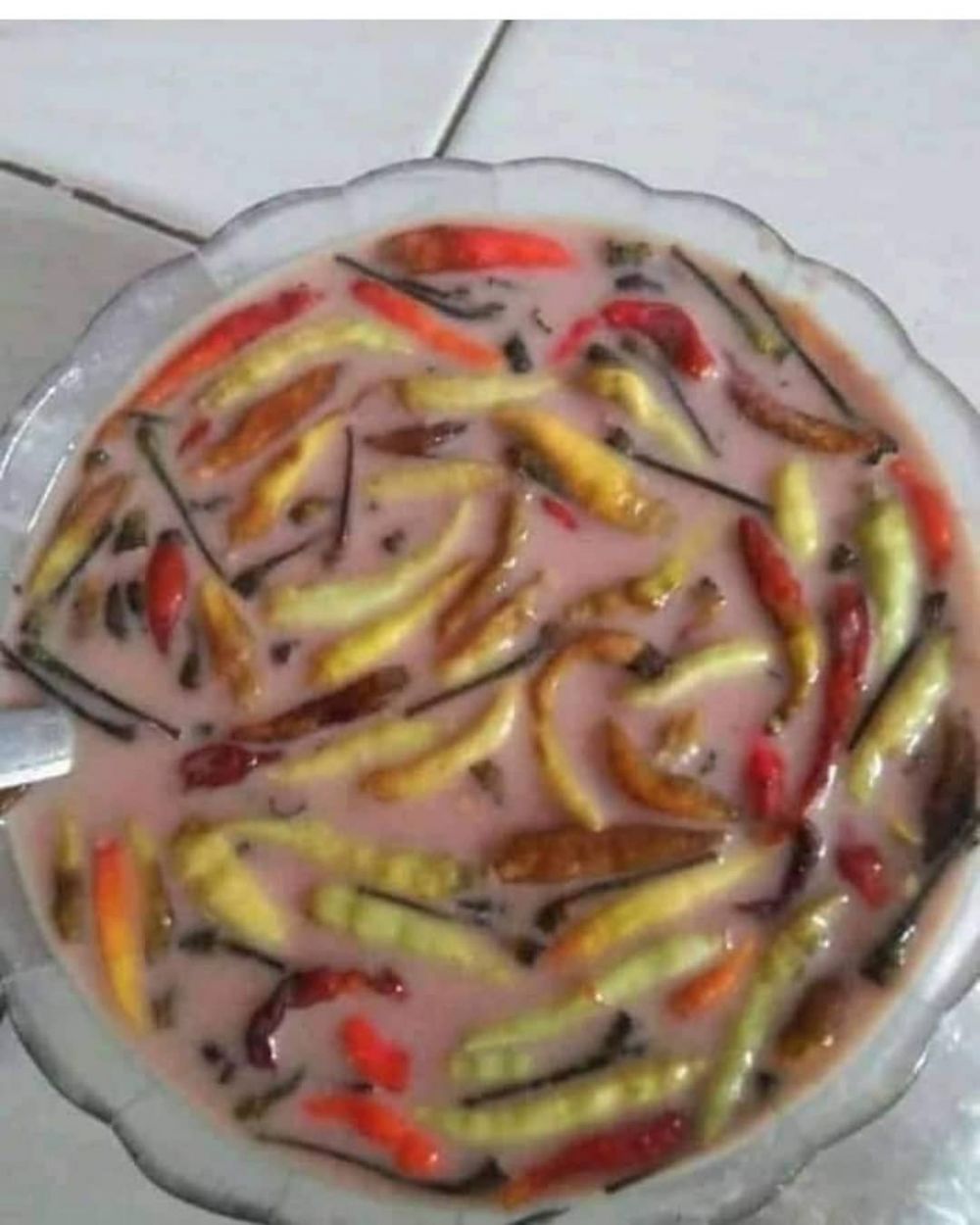 17 Potret nyeleneh kombinasi minuman ini bikin nggak habis pikir