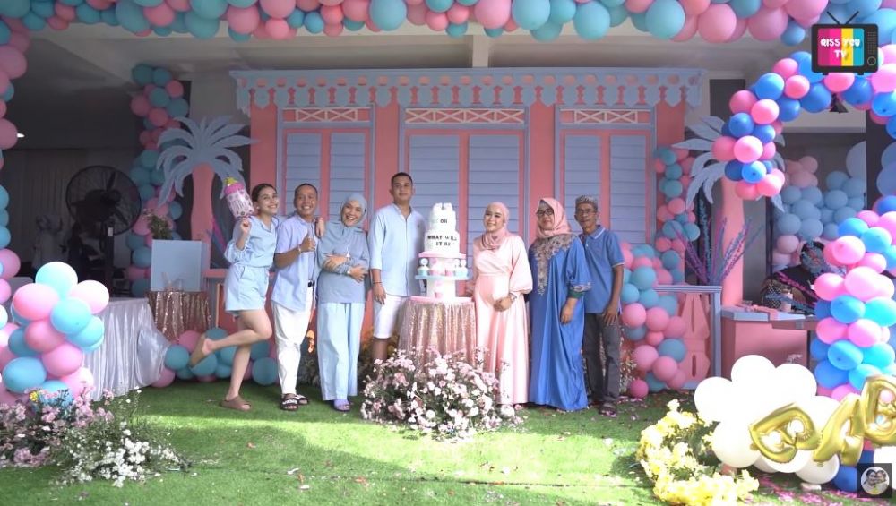 momen gender reveal syifa adik ayu ting ting © YouTube