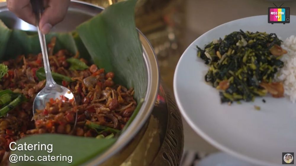 11 Hidangan Nusantara di momen gender reveal Syifa adik Ayu Ting Ting