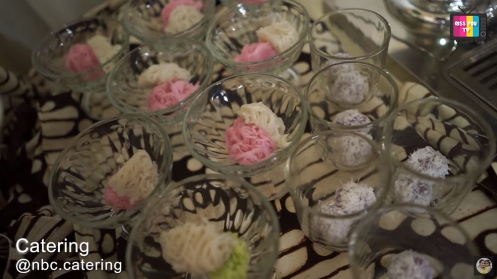 11 Hidangan Nusantara di momen gender reveal Syifa adik Ayu Ting Ting