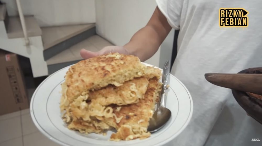 10 Kreasi masakan ala Rizky Febian, lezat dan praktis dibuat