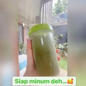 11 Kreasi green smoothies ala Nuri Maulida, praktis dan kaya nutrisi