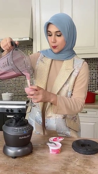 10 Camilan dikonsumsi Marini Zumarnis, tingkatkan kekebalan tubuh