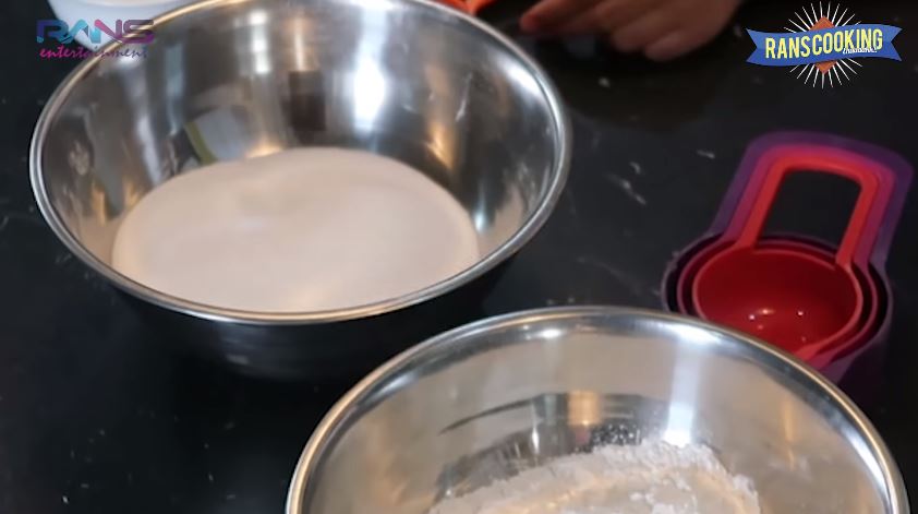 10 Alat baking Nagita Slavina ini memudahkan dalam membuat kue