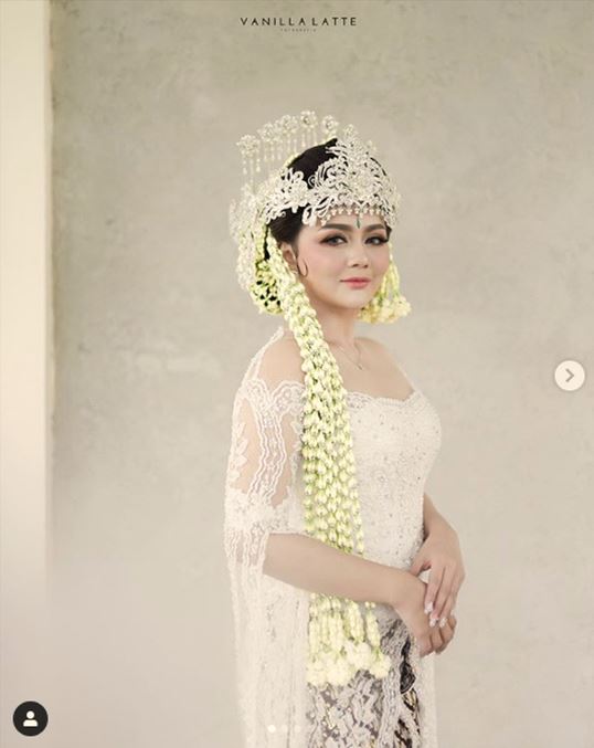 Gaya sanggul 9 pedangdut Berbagai sumber Gaya sanggul 9 pedangdut Berbagai sumber