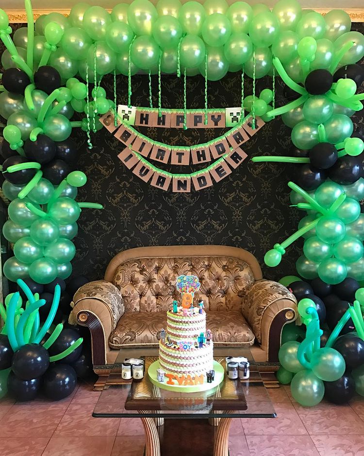 10 Kue ultah keluarga Inul Daratista, desainnya simpel hingga unik