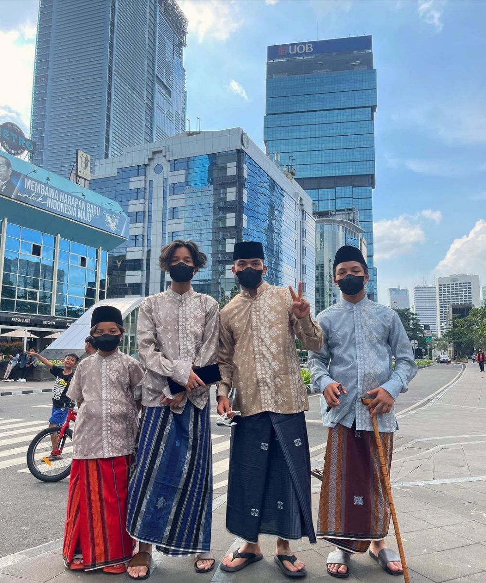 gaya seleb di citayam fashion week © berbagai sumber