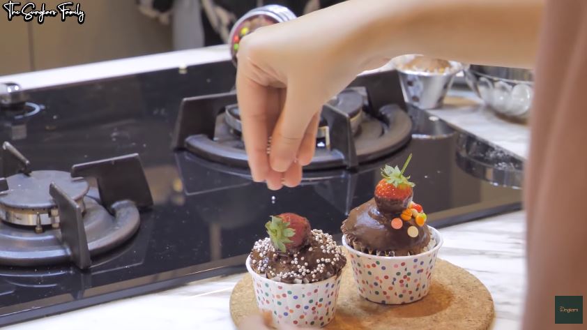 11 Inspirasi aneka kue ala keluarga Sungkar, cocok jadi ide jualan