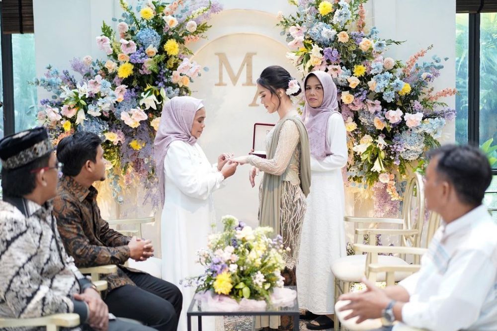 momen lamaran maell lee © instagram