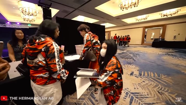 momen ashanty antar arsy kompetisi © YouTube momen ashanty antar arsy kompetisi © YouTube