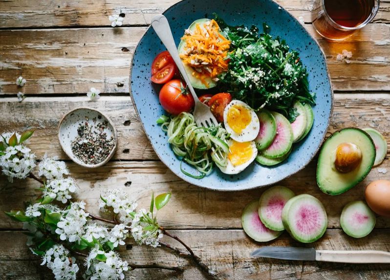 10 Makanan dan minuman dikonsumsi Fitri Tropica, bikin ASI lancar