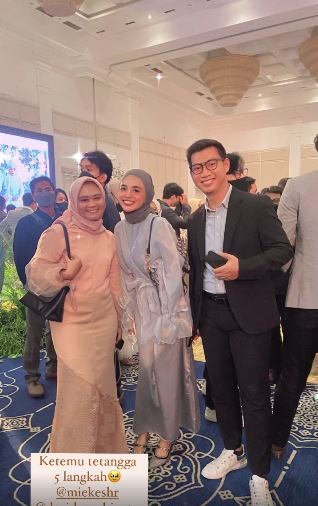 Gaya seleb di pernikahan Bintang Emon Berbagai sumber