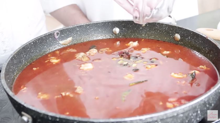 13 Langkah mudah Arumi Bachsin bikin kare kambing, empuk dan antibau