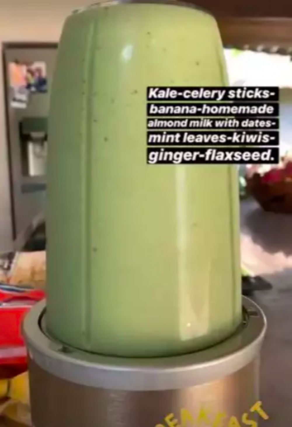 Minuman andalan 10 seleb ini ampuh jaga kesehatan kulit secara alami