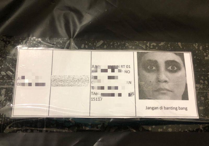 imbauan buat kurir paket lucu © berbagai sumber