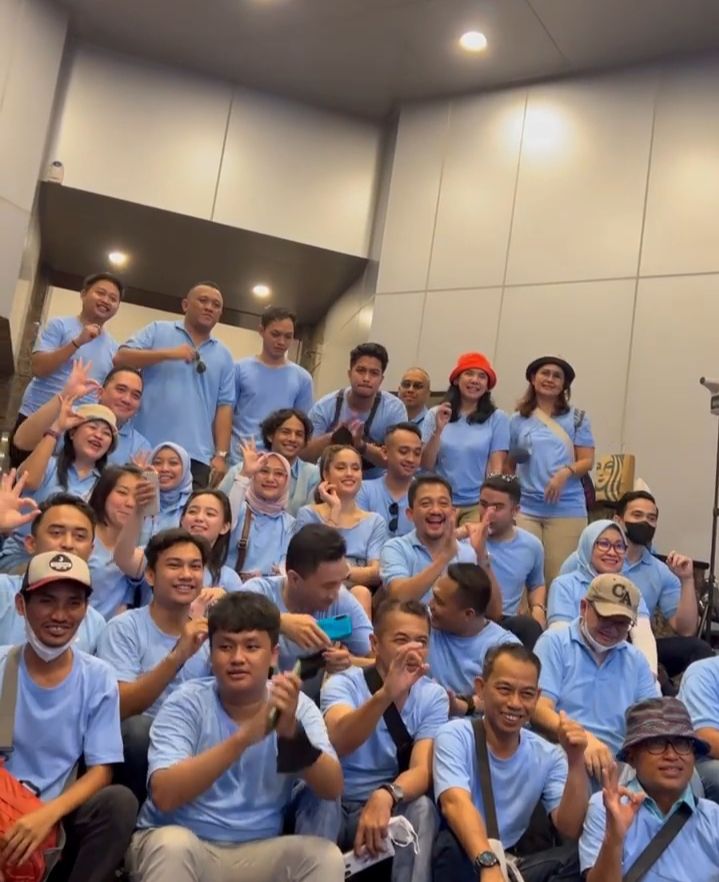 Cinta Laura di Citayam Fashion Week © Instagram Cinta Laura di Citayam Fashion Week © Instagram