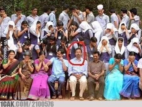 momen tak terduga foto bareng © berbagai sumber momen tak terduga foto bareng © berbagai sumber