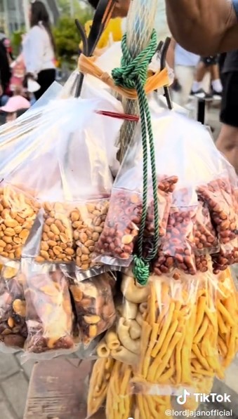 10 Jajanan di Citayam Fashion Week, nikmat dan murah meriah