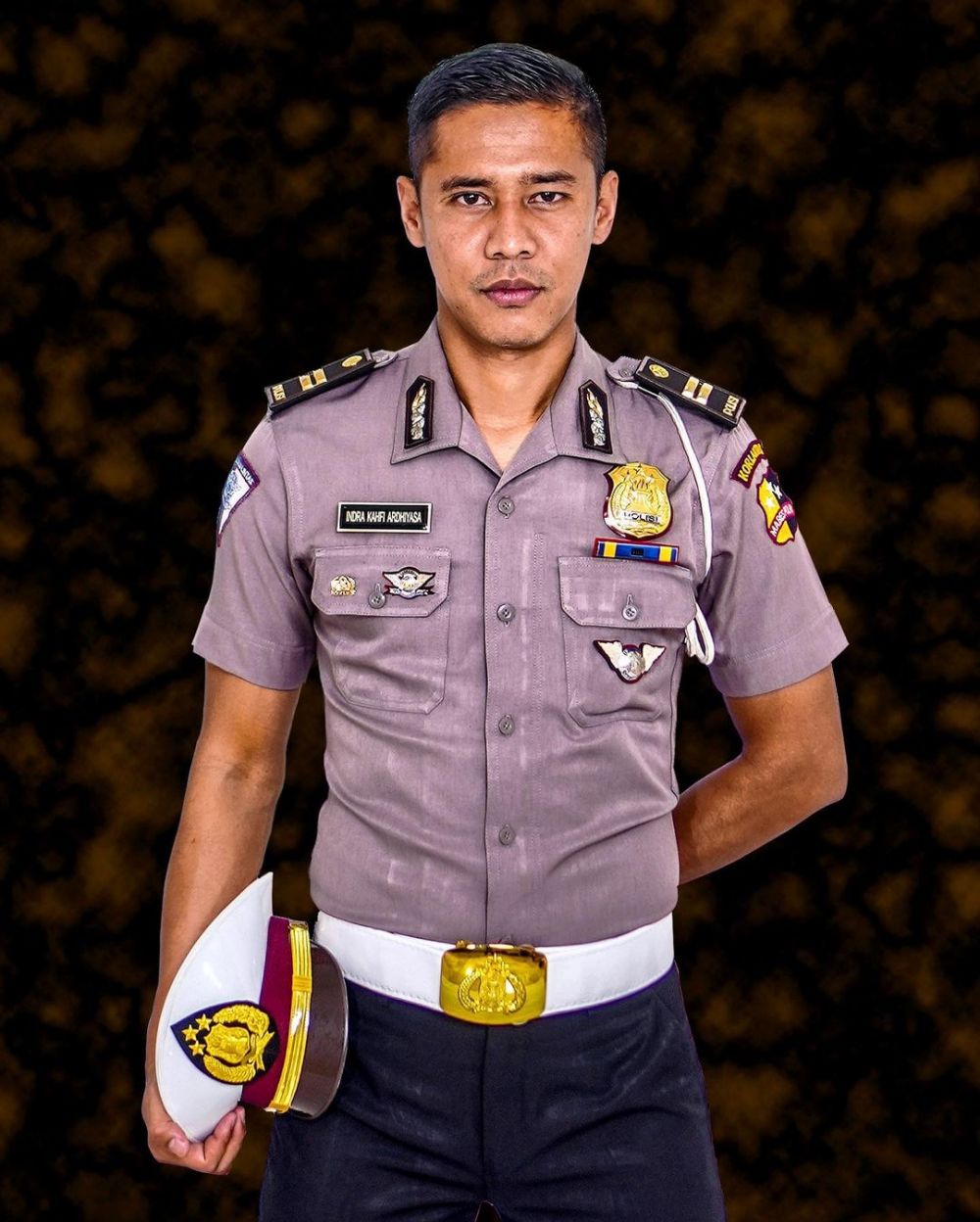 Pemain bola yang anggota TNI dan Polri Berbagai sumber Pemain bola yang anggota TNI dan Polri Berbagai sumber