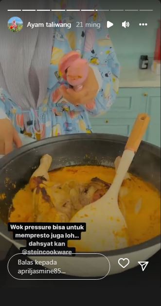 10 Trik April Jasmine masak ayam taliwang teflon, bikin cepat empuk