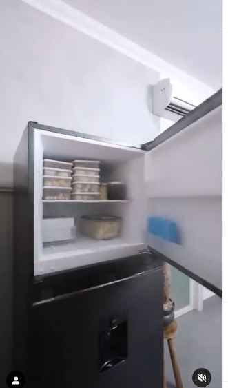 10 Cara menata bahan makanan ala Sharena Delon, bikin rapi dan awet