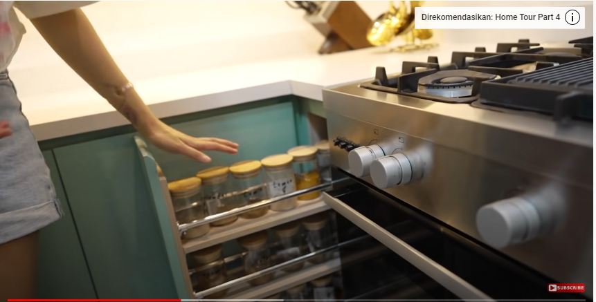 10 Cara menata bahan makanan ala Sharena Delon, bikin rapi dan awet