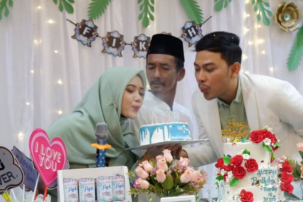 11 Potret kue ulang tahun keluarga Fikoh LIDA, serba elegan