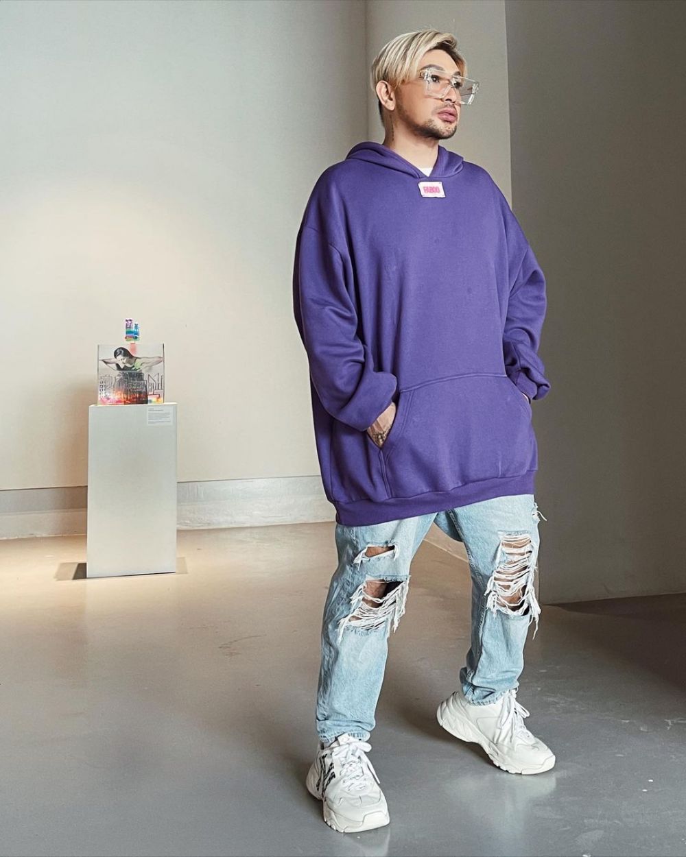 10 Pola makan Caren Delano saat diet, bantu perut tak lagi buncit