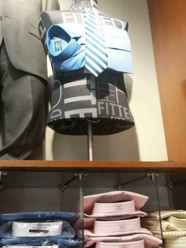 potret benda dipasang tak sesuai © berbagai sumber