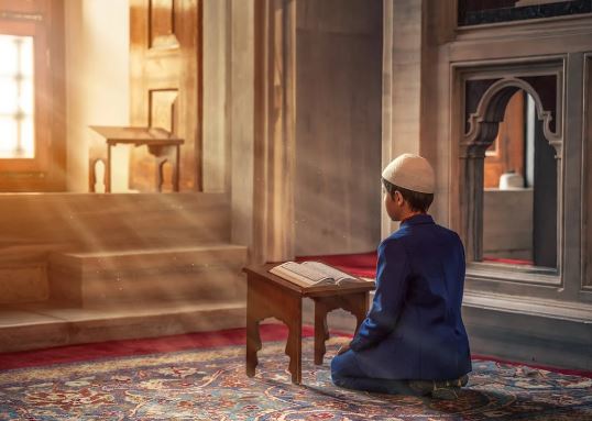 Arti Ya Latif © 2022 berbagai sumber Arti Ya Latif © 2022 berbagai sumber