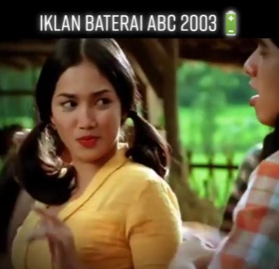 Gadis di iklan baterai jadul © Instagram Gadis di iklan baterai jadul © Instagram