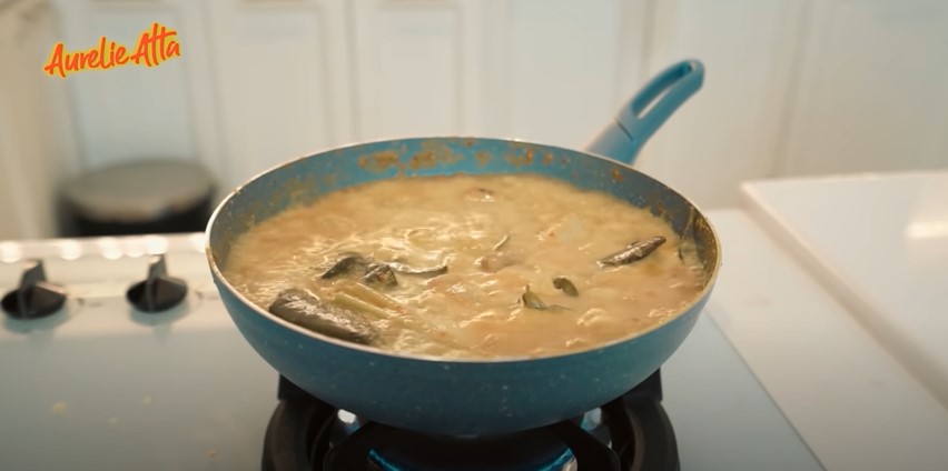 Inspirasi hidangan berkuah ala 13 seleb, khas rumahan dan praktis