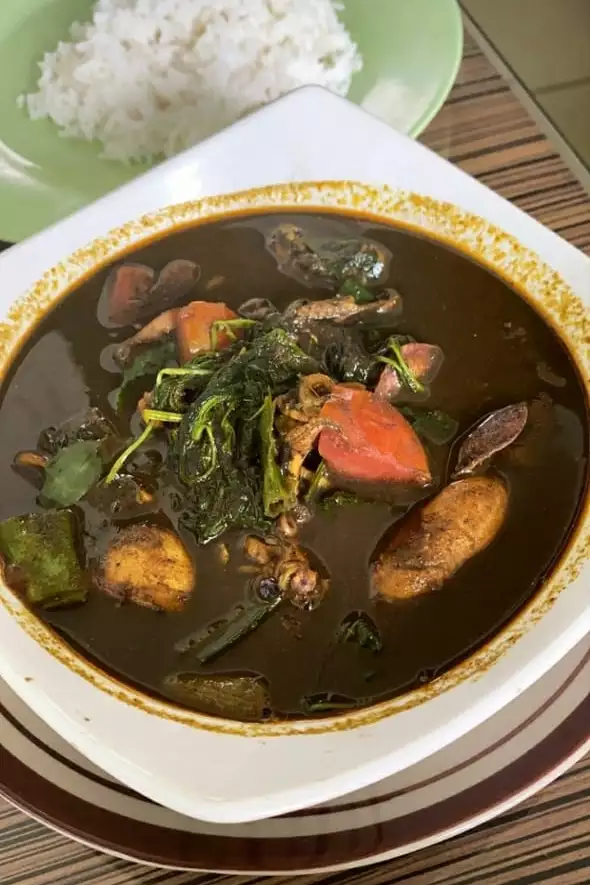 Inspirasi hidangan berkuah ala 13 seleb, khas rumahan dan praktis