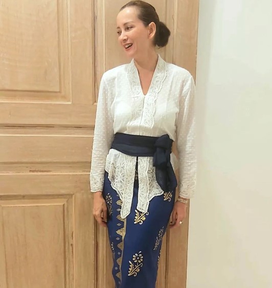 Potret terbaru istri Indro di Warkop DKI © Instagram