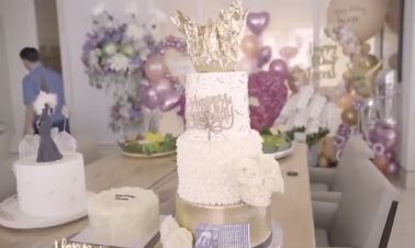 10 Potret kue ultah Syahrini dari tahun ke tahun, selalu mewah