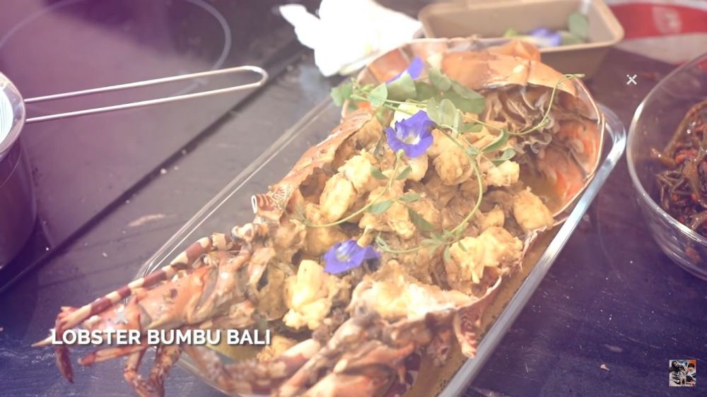 Kreasi lobster ala 10 seleb, punya Nagita Slavina bikin ngiler