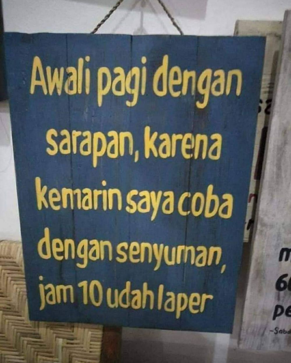 spanduk motivasi lucu © berbagai sumber