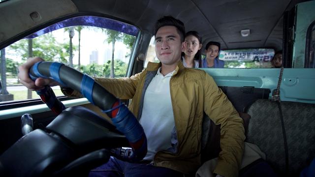 seleb jadi ‘sopir’ angkot © berbagai sumber