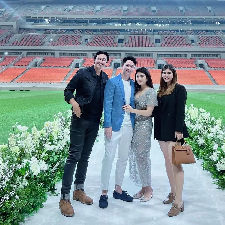 Kevin Sanjaya lamar Valencia Tanoesoedibjo © berbagai sumber