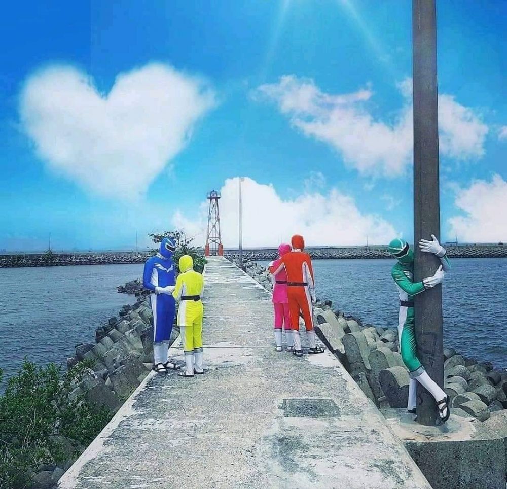 foto ala-ala superhero lucu © berbagai sumber