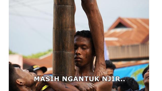 Meme kocak lomba panjat pinang Agustusan Berbagai sumber Meme kocak lomba panjat pinang Agustusan Berbagai sumber