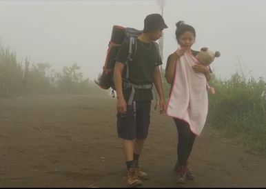 Anak usi 6 bulan diajak naik gunung ini bikin heboh Berbagai sumber