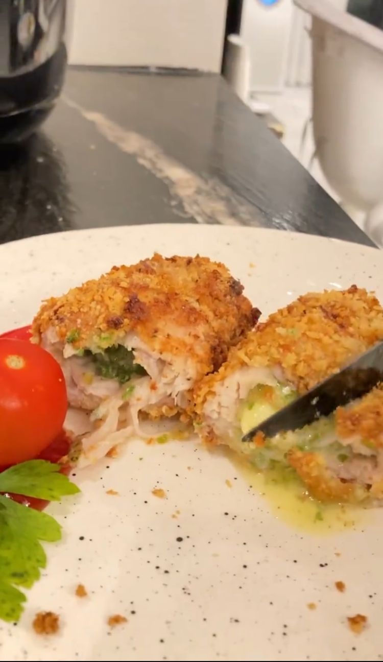 10 Makanan dikonsumsi Caca Tengker selama diet ini tinggi nutrisi