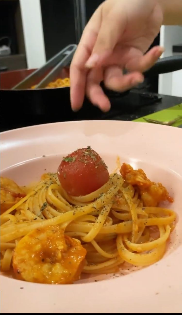 10 Makanan dikonsumsi Caca Tengker selama diet ini tinggi nutrisi