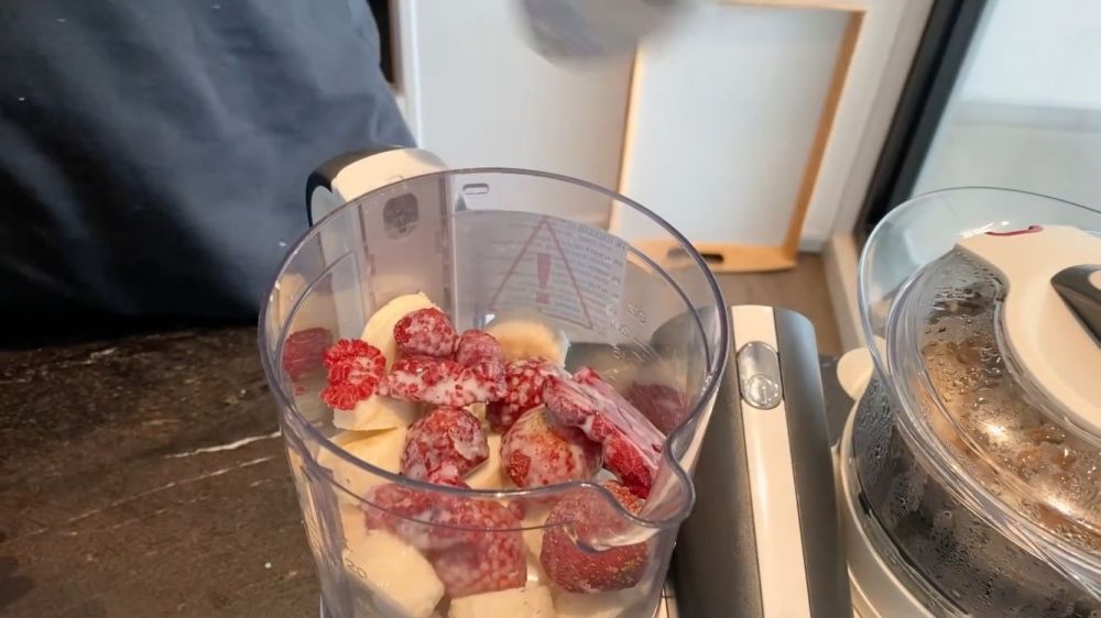 10 Makanan dikonsumsi Caca Tengker selama diet ini tinggi nutrisi