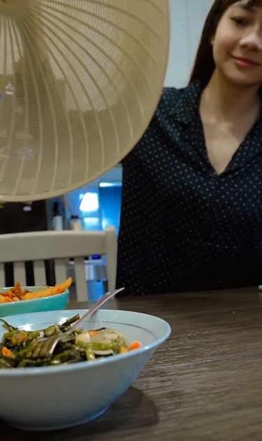 10 Makanan dikonsumsi Adiezty Fersa usai melahirkan, lancarkan ASI