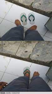 pakai sandal malah apes banget © berbagai sumber pakai sandal malah apes banget © berbagai sumber